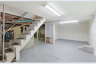 143 Commonwealth Ave, Worcester, MA 01604 - Photo 29