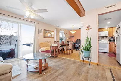 25 Meadow Pond Dr #J, Leominster, MA 01453 - Photo 5