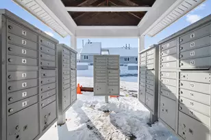 25 Meadow Pond Dr, Leominster, MA 01453 - Photo 29