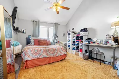 25 Meadow Pond Dr #J, Leominster, MA 01453 - Photo 9