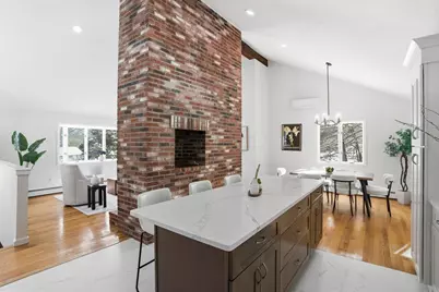 25 Glenridge Drive, Bedford, MA 01730 - Photo 5