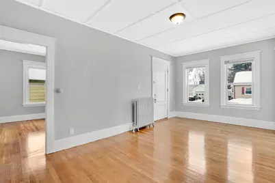 11 Ina St, Springfield, MA 01109 - Photo 11