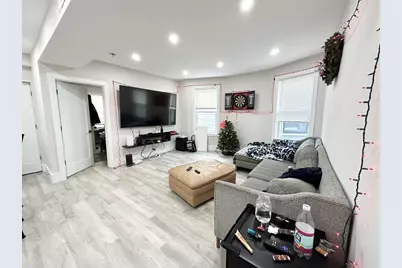 23 Mount Vernon St #3, Boston, MA 02125 - Photo 3