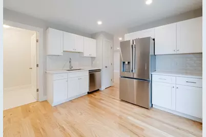5 Barracks Rd #5, Hudson, MA 01749 - Photo 9