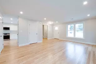 5 Barracks Rd, Hudson, MA 01749 - Photo 5