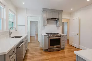 13 Clarendon, Belmont, MA 02478 - Photo 5