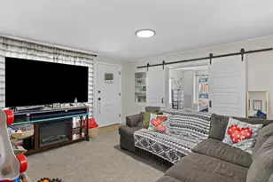 140-152 Hamilton St, Southbridge, MA 01550 - Photo 15