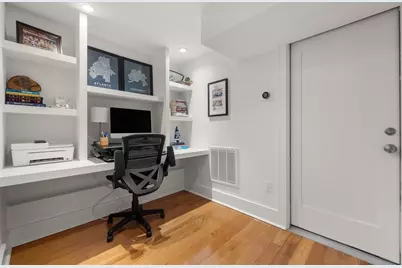 250 C Street #4, Boston, MA 02127 - Photo 23