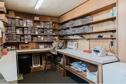 272 Sawyer St, New Bedford, MA 02746 - Photo 7