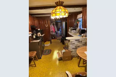 9 Walden Pond Ave, Saugus, MA 01906 - Photo 5