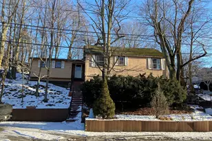 9 Walden Pond Ave, Saugus, MA 01906 - Photo 1