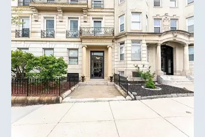 465 Park Dr #6, Boston, MA 02215 - Photo 1
