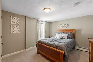 93 Benjamin St, Leominster, MA 01453 - Photo 17