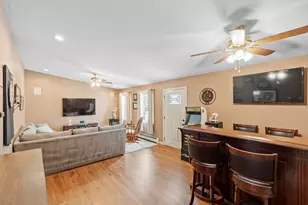 93 Benjamin St, Leominster, MA 01453 - Photo 13
