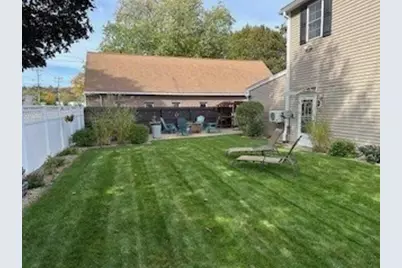 93 Benjamin St, Leominster, MA 01453 - Photo 35