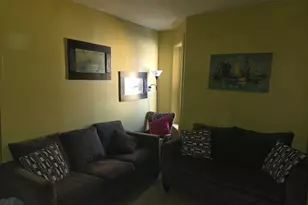 40 Byers St, Springfield, MA 01105 - Photo 5