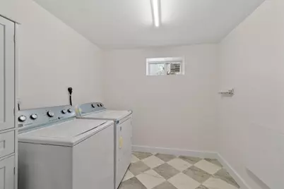 114 Lake St, Peabody, MA 01960 - Photo 33