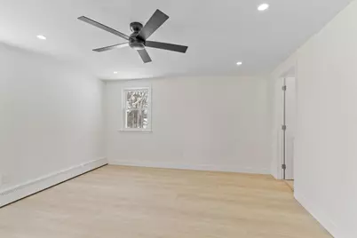 114 Lake St, Peabody, MA 01960 - Photo 15