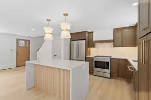 114 Lake St, Peabody, MA 01960 - Photo 11