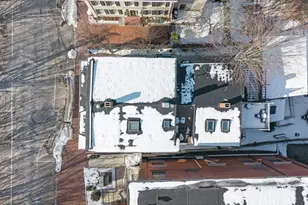 68 Pleasant St, Newburyport, MA 01950 - Photo 29