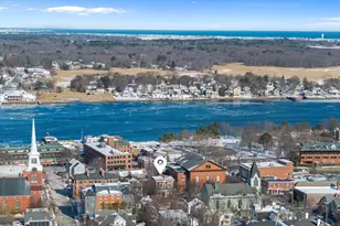 68 Pleasant St, Newburyport, MA 01950 - Photo 31