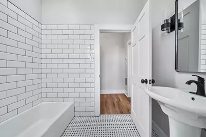 68 Pleasant St #2, Newburyport, MA 01950 - Photo 7