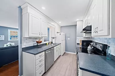 300 River St #12, Weymouth, MA 02191 - Photo 5