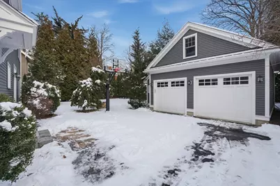 10 Sheffield West, Winchester, MA 01890 - Photo 39