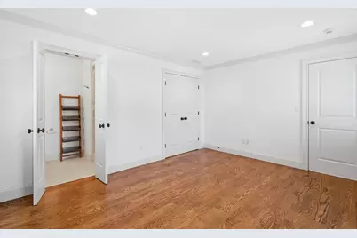 10 Sheffield West, Winchester, MA 01890 - Photo 19