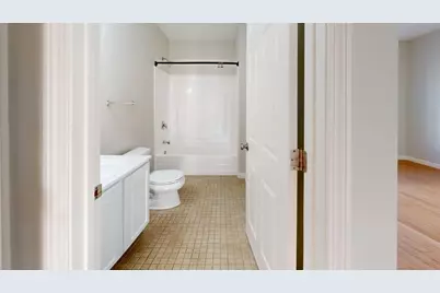 40 Everett St #40, Boston, MA 02128 - Photo 15