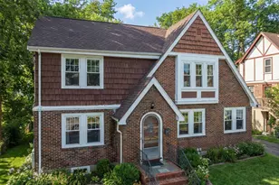 17 Ireland Rd, Newton, MA 02459 - Photo 1