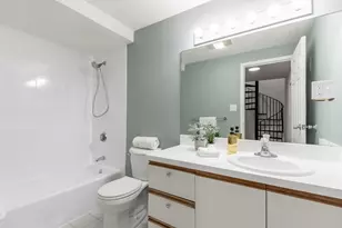 15 Ferry St, Everett, MA 02149 - Photo 9