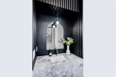 129 Withington Rd #129, Newton, MA 02460 - Photo 3