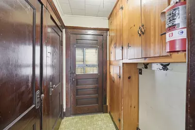 32 Maple St, West Springfield, MA 01089 - Photo 27