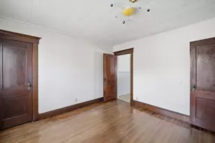 32 Maple St, West Springfield, MA 01089 - Photo 23