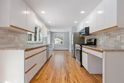 200 Lumbert Mill Rd, Barnstable, MA 02632 - Photo 9