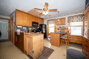 7 Clarissa St, Worcester, MA 01604 - Photo 7