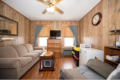 7 Clarissa St, Worcester, MA 01604 - Photo 11