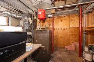 7 Clarissa St, Worcester, MA 01604 - Photo 27