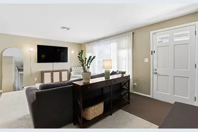 68 Michael Rd, Raynham, MA 02767 - Photo 5