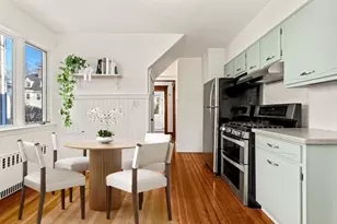 27 Hawthorn Rd, Milton, MA 02186 - Photo 9