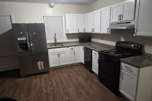 26 Loring St, Worcester, MA 01606 - Photo 5