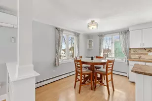 24 Lily St, Lynn, MA 01902 - Photo 3