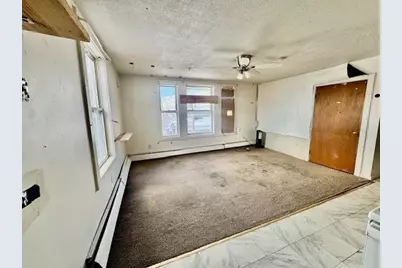 8-12 Nichols St, Gardner, MA 01440 - Photo 11