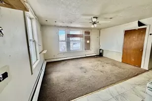 8-12 Nichols St, Gardner, MA 01440 - Photo 11