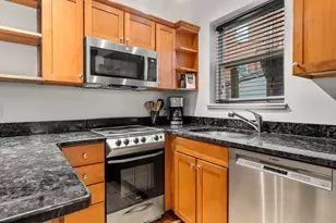 8 Moon St, Boston, MA 02113 - Photo 7