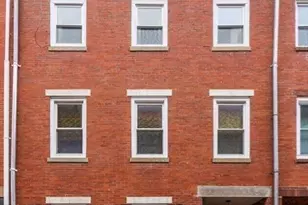 8 Moon St, Boston, MA 02113 - Photo 17