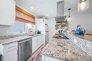 61 Pine St, Attleboro, MA 02703 - Photo 5