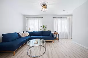 61 Pine St, Attleboro, MA 02703 - Photo 11