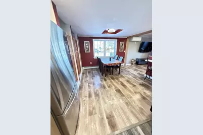 7 Central St, Saugus, MA 01906 - Photo 5